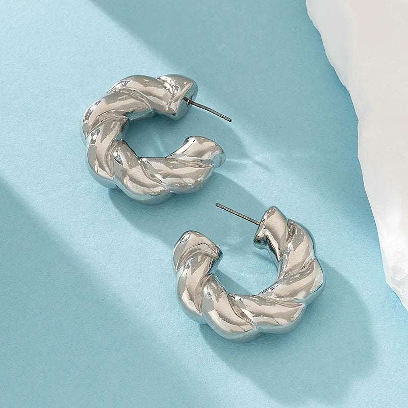 1 pair of retro new gold-plated thick round top earrings for women with glossy thick hot selling tear drop earrings double-sided