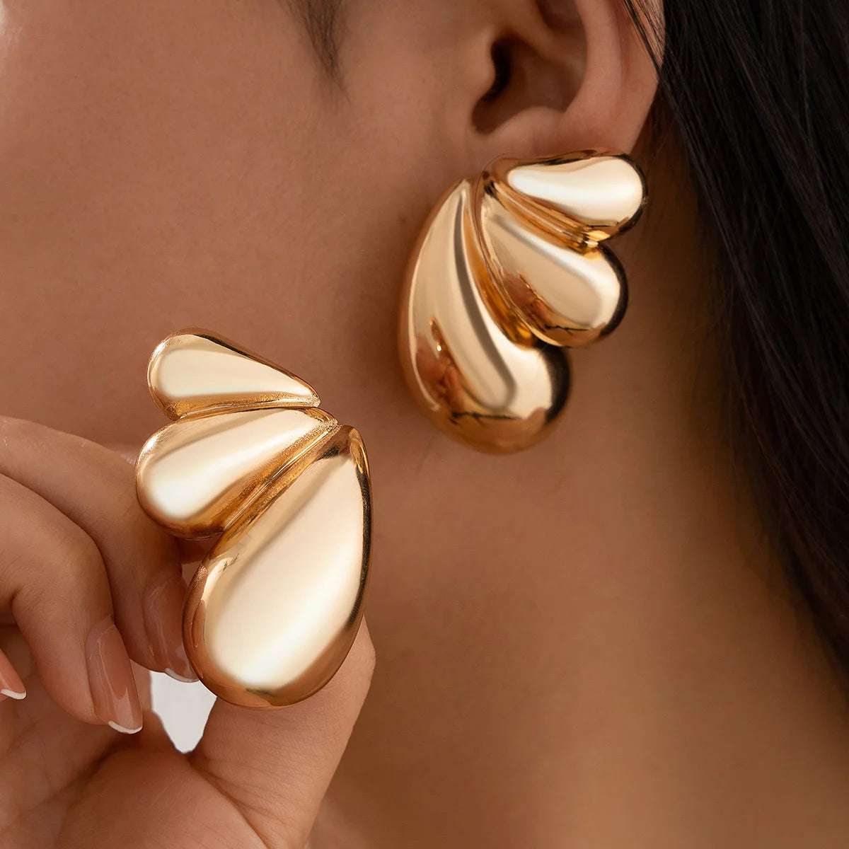 Fashionable Design, Photosensitive Surface, Comma, Water Drop Earrings, Female Ins, Geometric Metal Earrings, Earrings