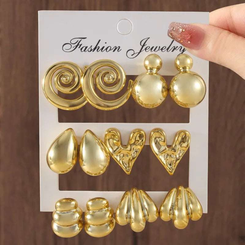 Fashionable Hot Selling Heart-shaped Geometric Shaped Earrings for Women with High-end and Exaggerated Gloss Resin Earrings